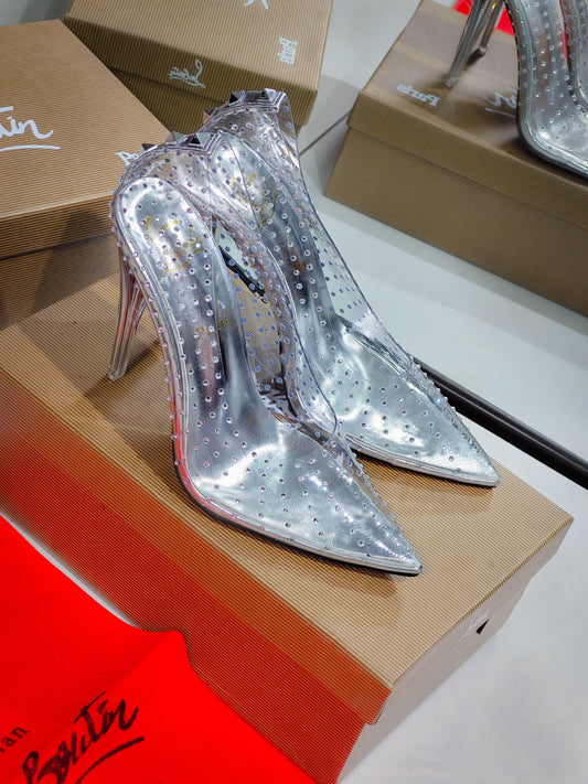 VALENTINO GARAVANI ROCK STUD EMBELLISHED PUMPS CLEAR SILVER