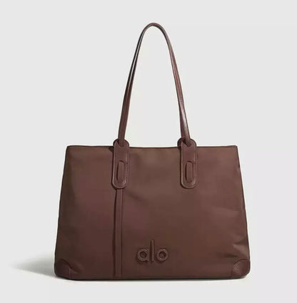 New Alo Yoga Women
