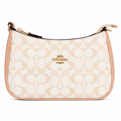 Coash Teri Shoulder Bag In Signature