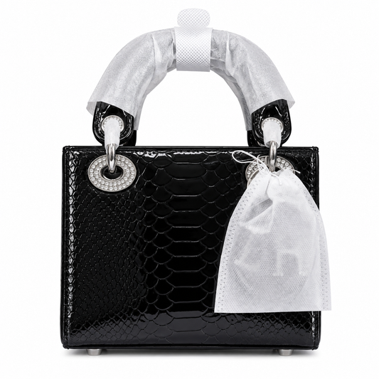 CHRISTIAN DIOR
Python Medium Lady Dior Bag