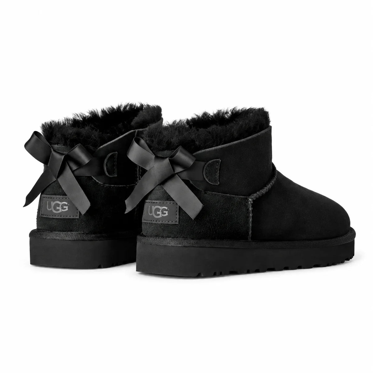 UGG Ultra Mini Bailey Bow Boot