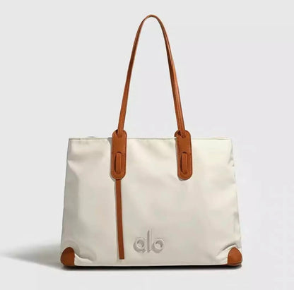 New Alo Yoga Women