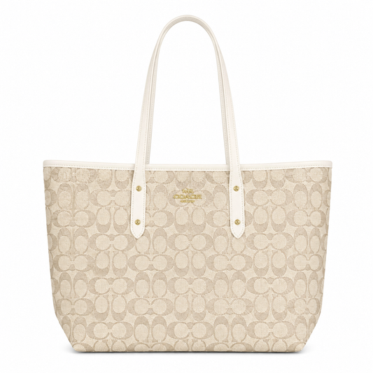 Coach CO117 bag