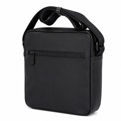 Cross bag
Lacoste with 3 different label colors