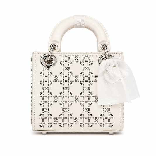 CURATED BY AMARA
Dior Bag | Dior Mini Light