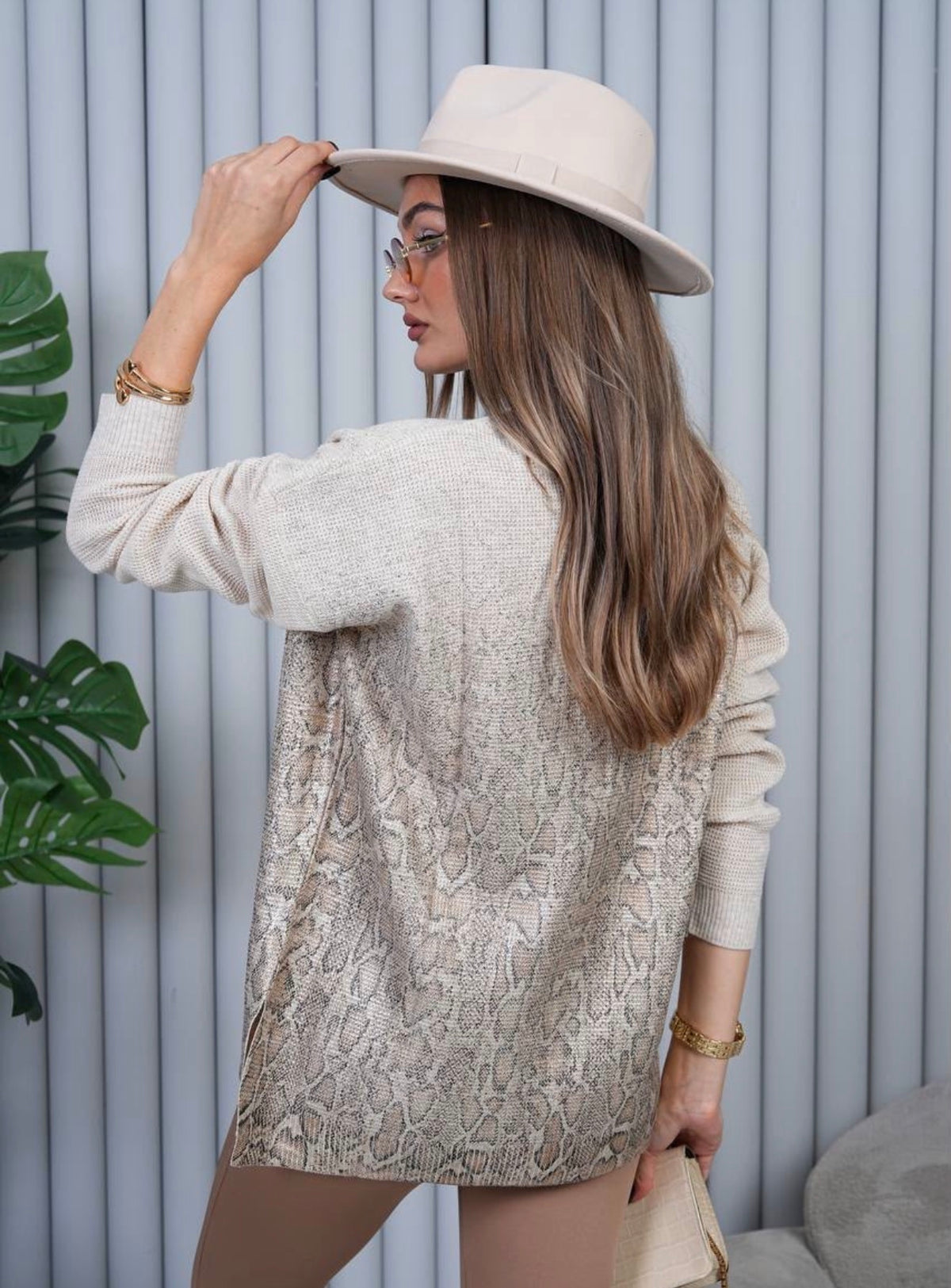 Cream & Beige Textured Knit Sweater