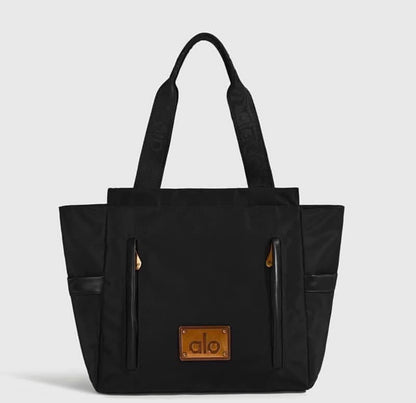 New Alo Yoga Women