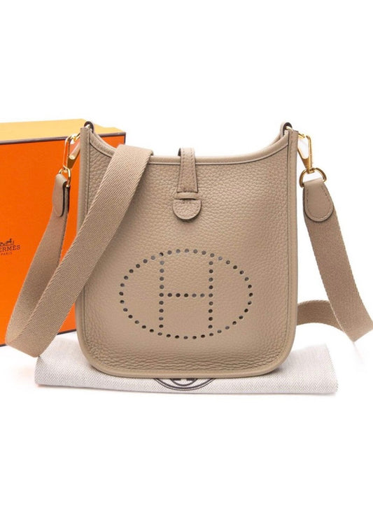 HERMES Beige Marfa Evelyne
