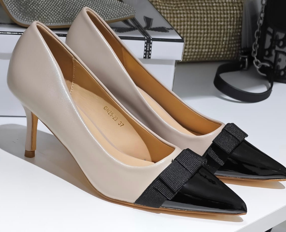 Two-Tone Elegant Bow Pointed Heels