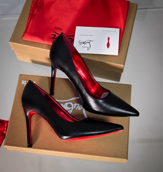 CHRISTIAN LOUBOUTIN