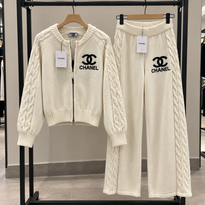 Cream Cable-Knit Logo 2-Piece Set