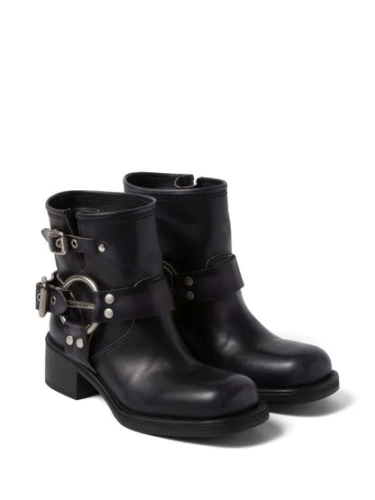 Miu Miu
Vintage-Look leather ankle boots