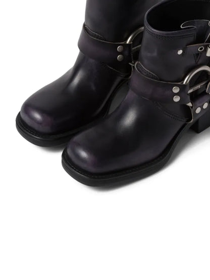 Miu Miu
Vintage-Look leather ankle boots
