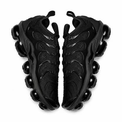 AIR VAPORMAX PLUS - Trainers - black