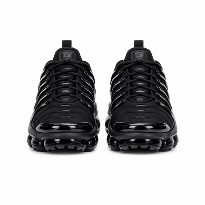 AIR VAPORMAX PLUS - Trainers - black