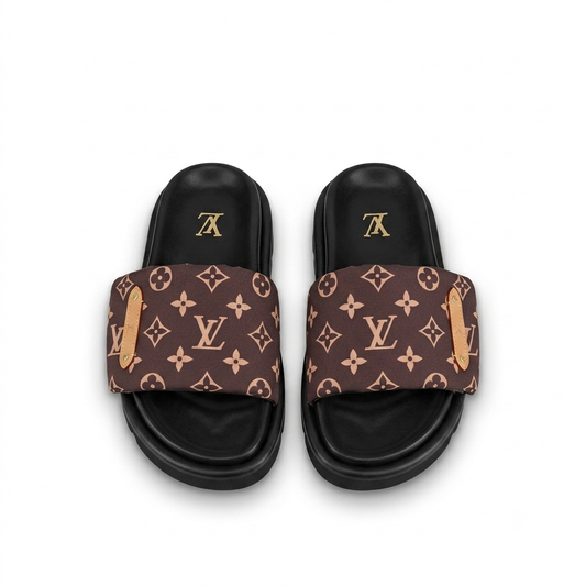 LOUIS VUITTON 
Pool Pillow Flat Comfort Mule