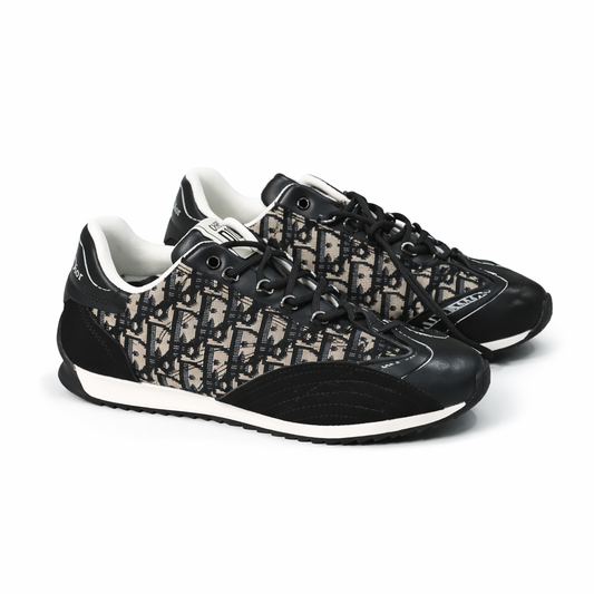 Christian Dior sneaker