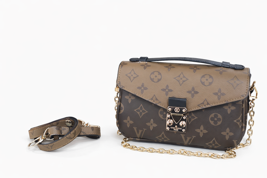Louis Vuitton Pochette Métis Reverse Monogram