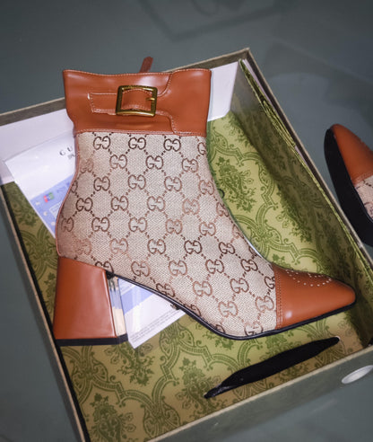 Women's GG canvas ankle boot