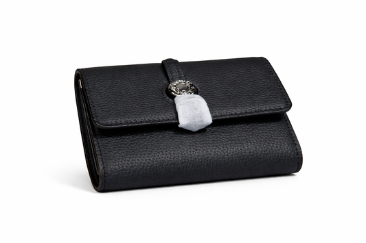 Black Sophistication, Timeless Charm