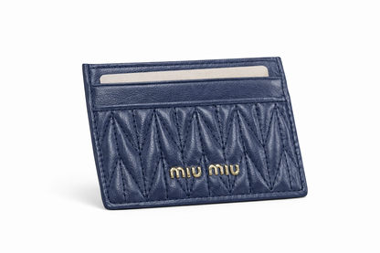 “Minimal Design, Maximum Style”