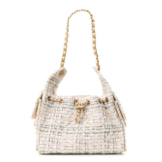 CHANEL 
Tweed Quilted Small Chanel 25